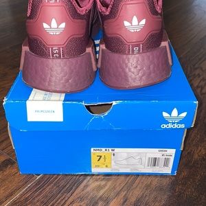 Womens Adidas NMD R1